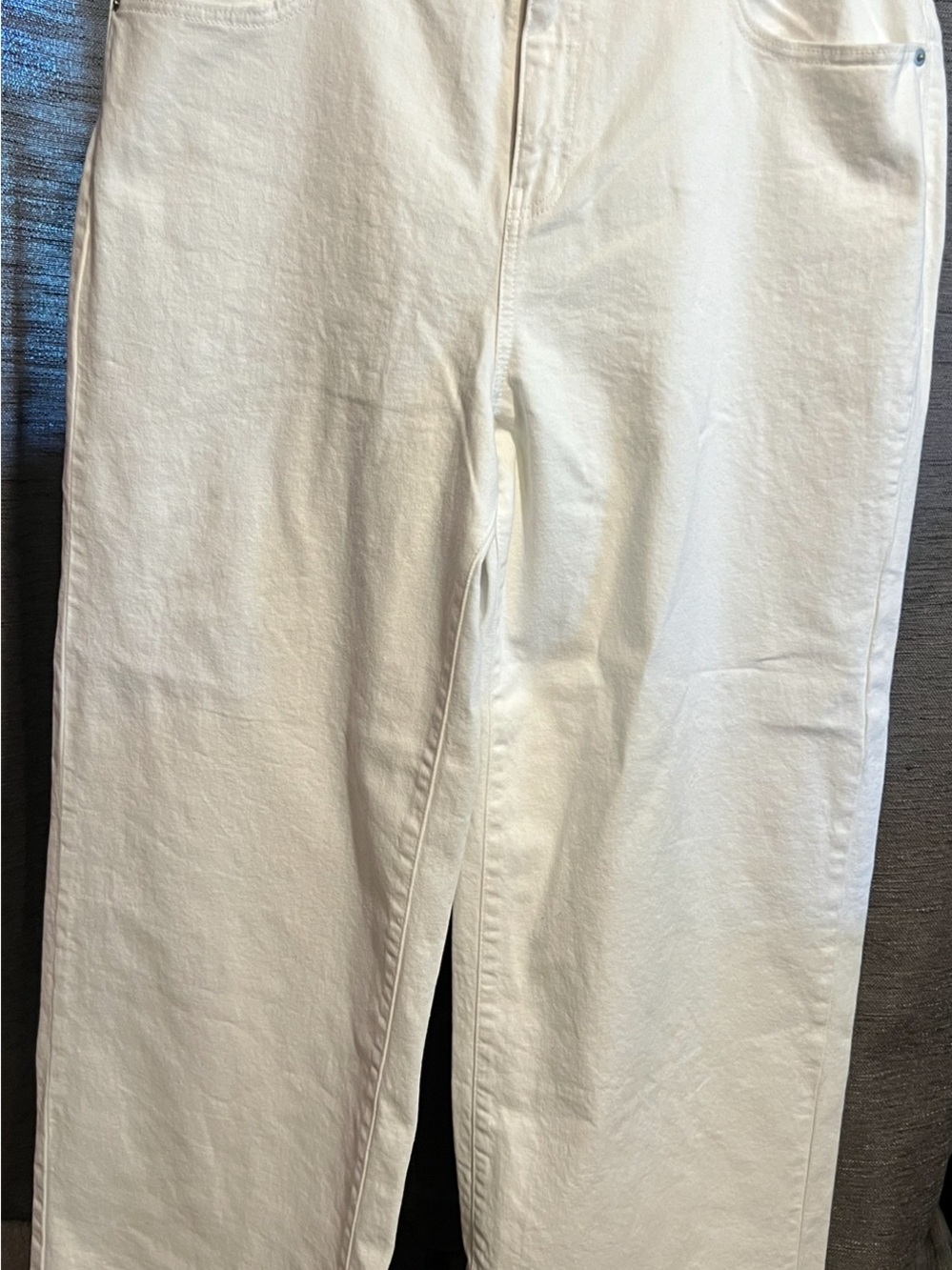 Time and Tru White Denim Jeans - Classic Straight Fit